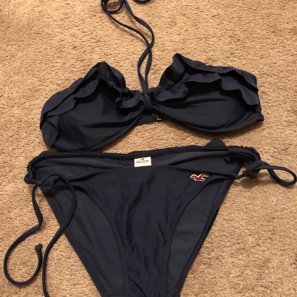 Dark navy hollister swim set